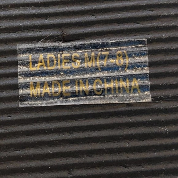 Size 7-8 Sandal Flip Flop Wedge Vegan Shoe White with Bling Glam - Picture 4 of 8